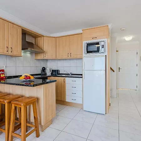 Diamantes Duplex & Heated Pool Apartment