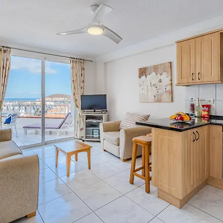 Diamantes Duplex & Heated Pool Los Cristianos (Tenerife)