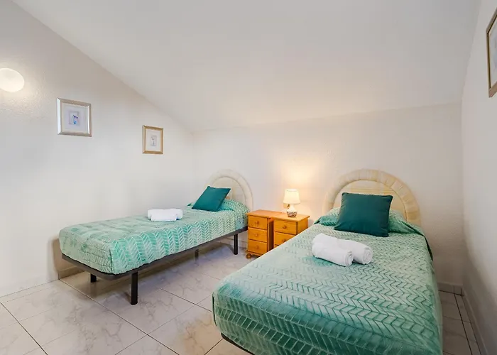 Diamantes Duplex & Heated Pool *